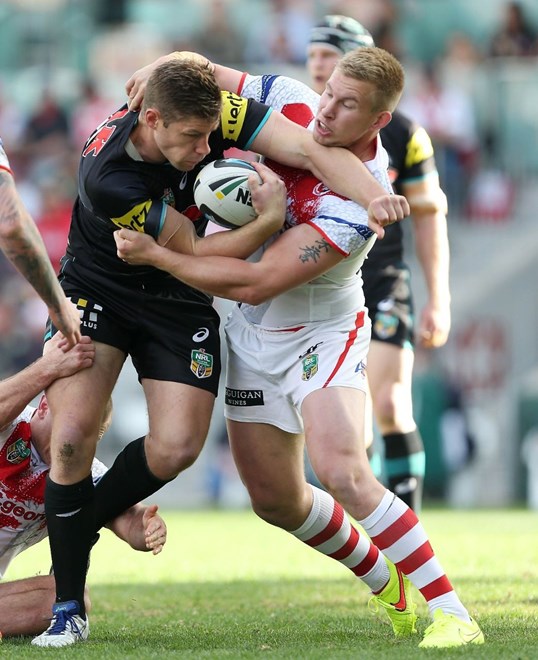 Digital Image by Robb Cox Â©nrlphotos.com: Mike Cooper tackles Jeremy Latimore :NRL Rugby League - Round 22, St George Illawarra Dragons V Penrith Panthers at WIN Stadium, Sunday August 10th 2014.