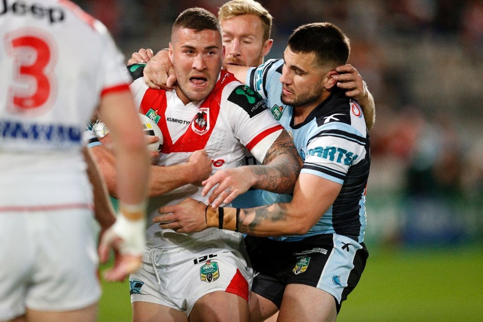 Competition - NRL Premiership.Date  -   August 13th 2016.Teams - St Illawarra Dragons v Cronulla Sharks.at - UOW  Stadium, Kograh.Pic Grant Trouville @ NRL Photos.