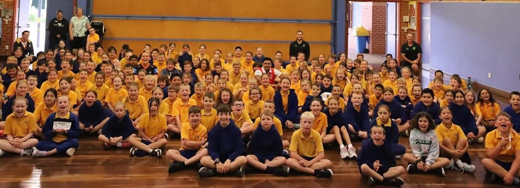 Dragons take Road to Regions tour to South Coast