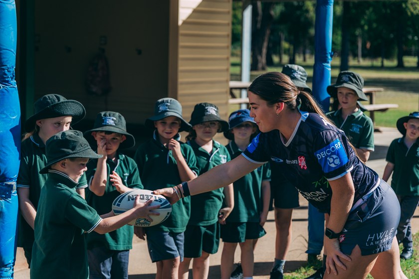 Keele with students in Ballimore – a small village in the Orana region of NSW.