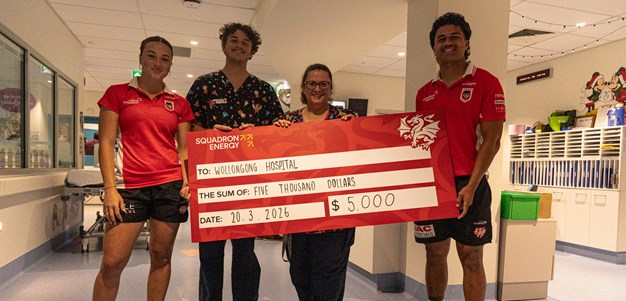 Dragons pay special visit to Wollongong Hospital
