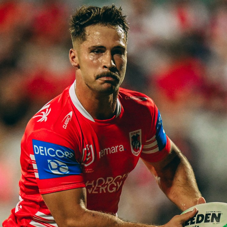 Dragons agree to release Ilias from final year of deal