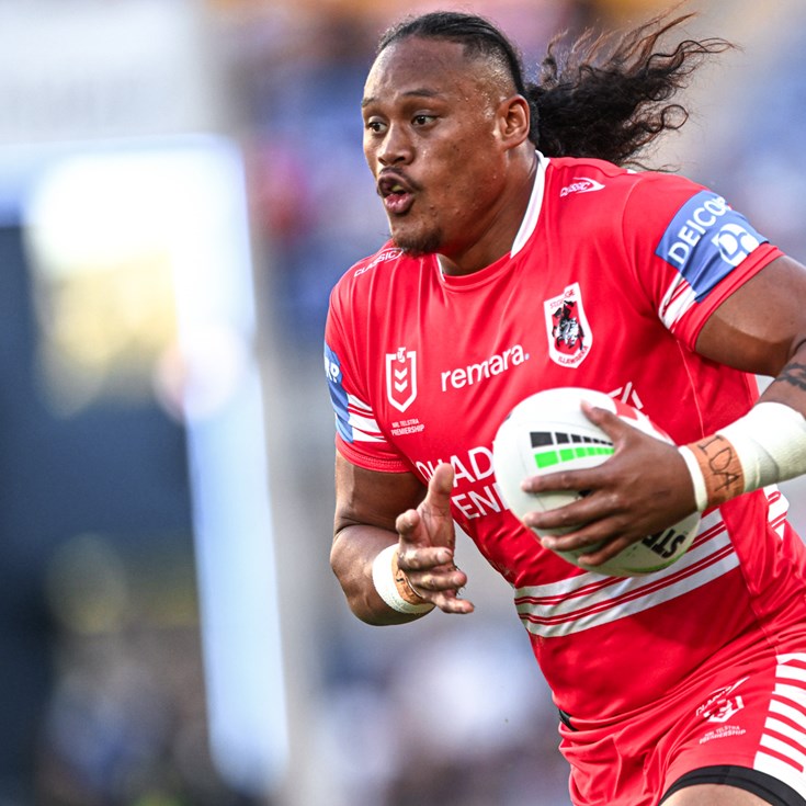 Dragons fall to Titans on Gold Coast