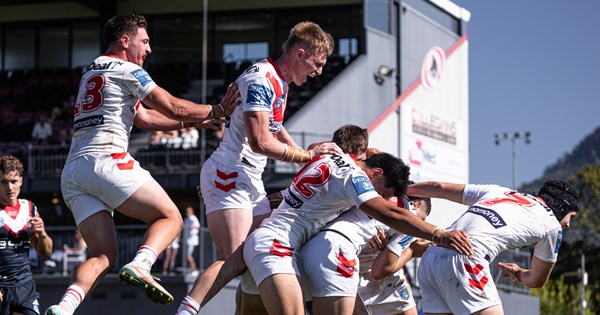 Jersey Flegg: Ladder-leading Dragons hold off Roosters | Dragons